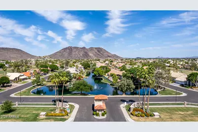 5812 W Del Lago Circle, Glendale, AZ 85308 - Photo 3