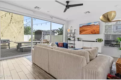 10436 E Nopal Avenue, Mesa, AZ 85209 - Photo 13