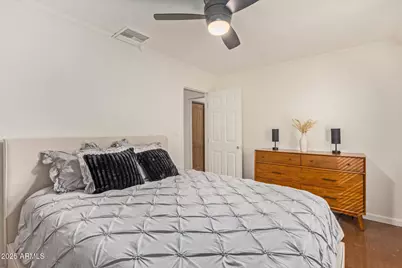 10069 E Paradise Drive, Scottsdale, AZ 85260 - Photo 11