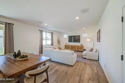 10968 W Pierce Street, Avondale, AZ 85323 - Photo 13