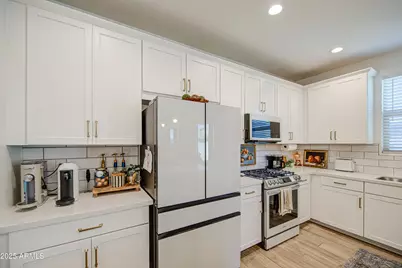 10968 W Pierce Street, Avondale, AZ 85323 - Photo 11