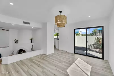 4727 E Euclid Avenue, Phoenix, AZ 85044 - Photo 7