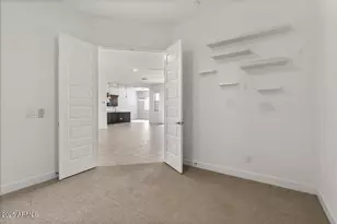 2513 E Pleasant Ln, Phoenix, AZ 85042 - Photo 37