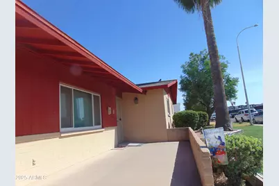 337 N Comanche Drive, Chandler, AZ 85224 - Photo 3