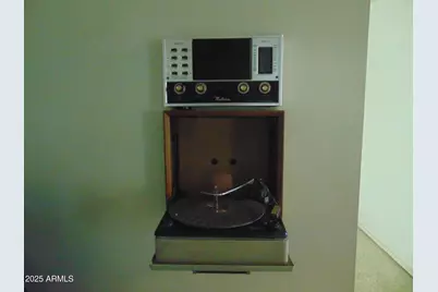 337 N Comanche Drive, Chandler, AZ 85224 - Photo 17