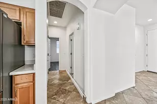 2614 E Fremont Rd, Phoenix, AZ 85042 - Photo 23