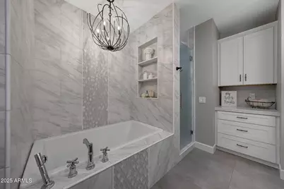 807 E State Avenue, Phoenix, AZ 85020 - Photo 47