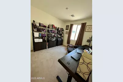 8014 W Atlantis Way, Phoenix, AZ 85043 - Photo 13