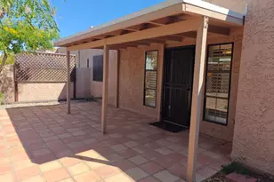 8428 E Malcomb Dr, Scottsdale, AZ 85250 - Photo 21