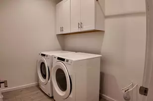 11046 W Levi Dr, Tolleson, AZ 85353 - Photo 25