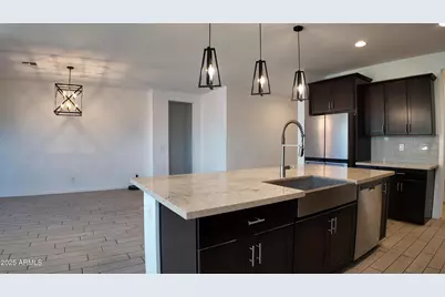 11046 W Levi Drive, Tolleson, AZ 85353 - Photo 29