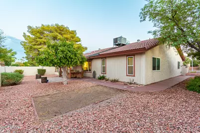25629 S Ontario Drive, Sun Lakes, AZ 85248 - Photo 23
