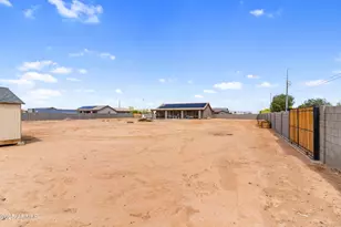 21007 W Shasta St, Buckeye, AZ 85326 - Photo 17