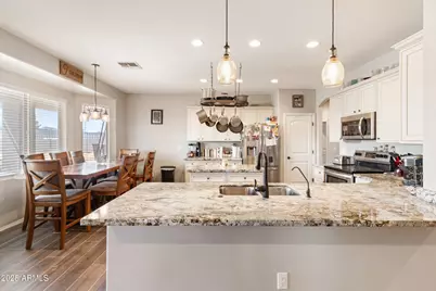 21007 W Shasta Street, Buckeye, AZ 85326 - Photo 5