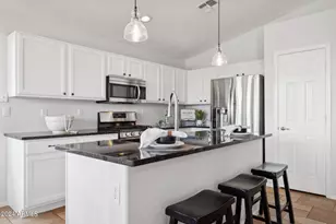 10109 E Trailhead Ct, Gold Canyon, AZ 85118 - Photo 7