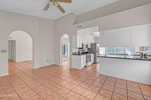 8119 W Corrine Dr, Peoria, AZ 85381 - Photo 9