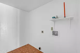 8119 W Corrine Dr, Peoria, AZ 85381 - Photo 13