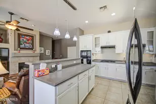 43302 W Bunker Dr, Maricopa, AZ 85138 - Photo 19