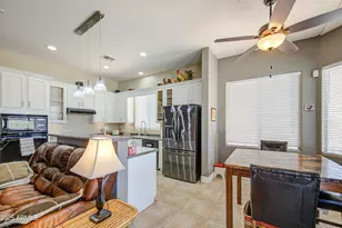 43302 W Bunker Dr, Maricopa, AZ 85138 - Photo 17