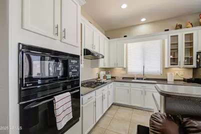 43302 W Bunker Drive, Maricopa, AZ 85138 - Photo 11