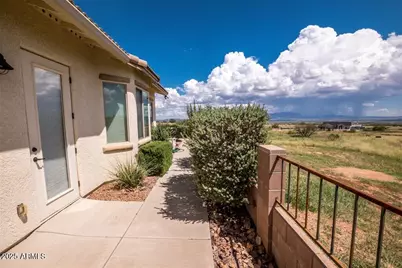 10449 S Stone Ridge Road, Hereford, AZ 85615 - Photo 9