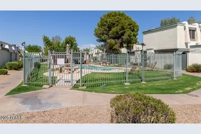 9054 N 51st Lane, Glendale, AZ 85302 - Photo 1