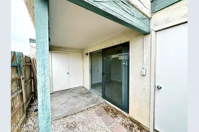 9054 N 51st Lane, Glendale, AZ 85302 - Photo 17