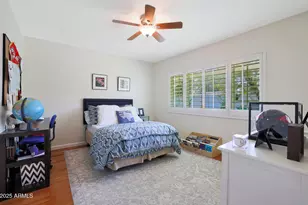 5131 E Mitchell Dr, Phoenix, AZ 85018 - Photo 15