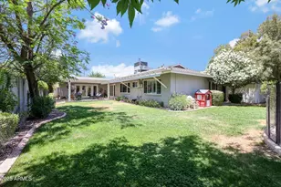 5131 E Mitchell Dr, Phoenix, AZ 85018 - Photo 25