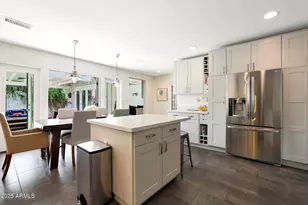 5131 E Mitchell Dr, Phoenix, AZ 85018 - Photo 9