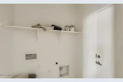 9844 W Catalina Drive, Phoenix, AZ 85037 - Photo 19