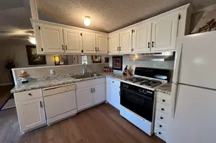 2481 W Broadway Ave, Apache Junction, AZ 85120 - Photo 9