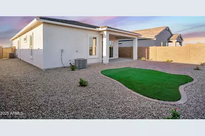 41039 W Sunland Drive, Maricopa, AZ 85138 - Photo 25