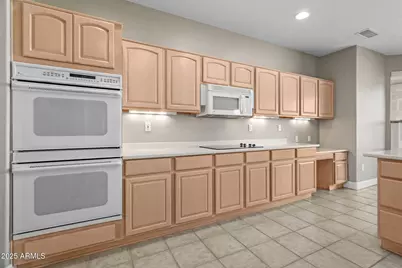 17522 N Ironhorse Drive, Surprise, AZ 85374 - Photo 19