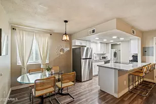 1251 N 47th Pl, Phoenix, AZ 85008 - Photo 7