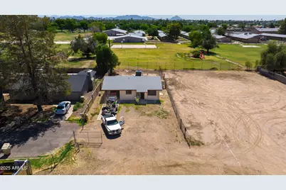 7249 N 50th Drive, Glendale, AZ 85301 - Photo 57