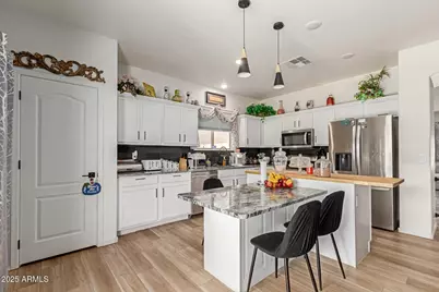 14845 W Larkspur Drive, Surprise, AZ 85379 - Photo 15