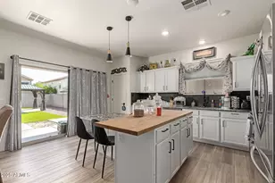 14845 W Larkspur Dr, Surprise, AZ 85379 - Photo 13