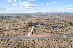 37224 N 237th Ave, Morristown, AZ 85342 - Photo 9