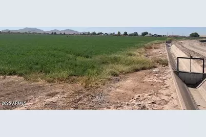 0006 W Beloat Road #27, Buckeye, AZ 85326 - Photo 3