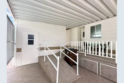 303 S Diamond Drive, Apache Junction, AZ 85119 - Photo 5