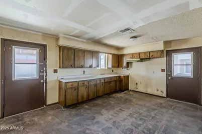 1293 W Toledo Street, Chandler, AZ 85224 - Photo 7