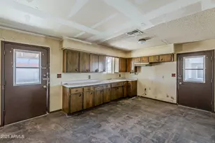 1293 W Toledo St, Chandler, AZ 85224 - Photo 7