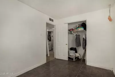 7607 W Osborn Road, Phoenix, AZ 85033 - Photo 25