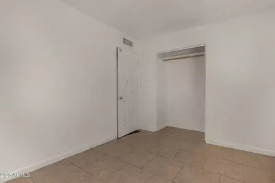 7607 W Osborn Road, Phoenix, AZ 85033 - Photo 21