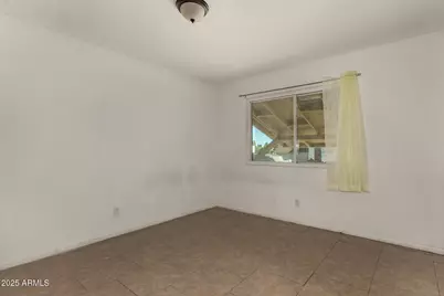 7607 W Osborn Road, Phoenix, AZ 85033 - Photo 19