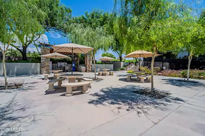 12368 W Running Deer Trail, Peoria, AZ 85383 - Photo 67