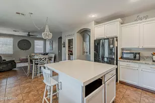 2838 S 89th Dr, Tolleson, AZ 85353 - Photo 7