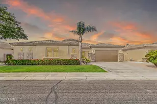 3396 E Raven Dr, Chandler, AZ 85286 - Photo 1