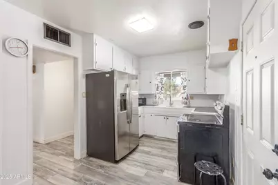 413 E 3rd Street, Eloy, AZ 85131 - Photo 13